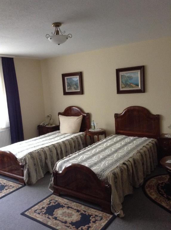 Hotel Zum Stresemann เกิตทิงเงน ห้อง รูปภาพ