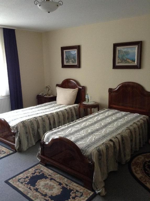 Hotel Zum Stresemann เกิตทิงเงน ห้อง รูปภาพ